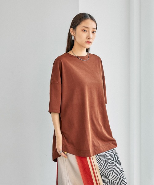 LEPSIM(レプシィム)の「《スグッカワ》ラウンドBIGT 639427【KKfashion紹介アイテム】(Tシャツ/カットソー・レディース・ブラック/ブラウン/オフホワイト/チャコールグレー/オレンジ・FREE)」の1枚目の写真