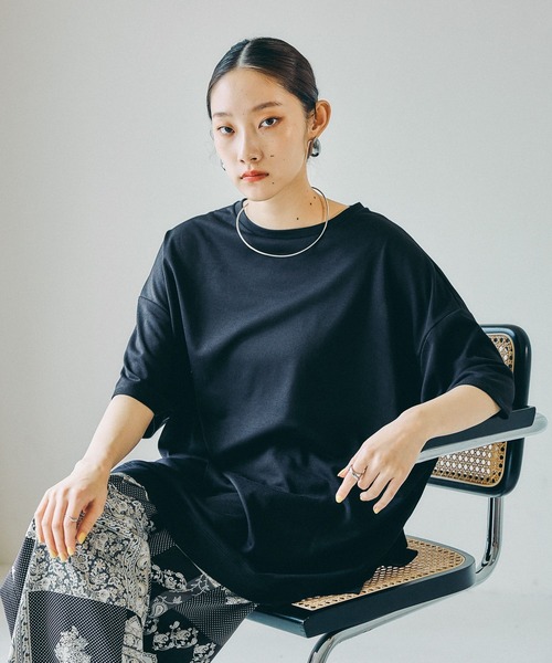 LEPSIM(レプシィム)の「《スグッカワ》ラウンドBIGT 639427【KKfashion紹介アイテム】(Tシャツ/カットソー・レディース・ブラック/ブラウン/オフホワイト/チャコールグレー/オレンジ・FREE)」の3枚目の写真