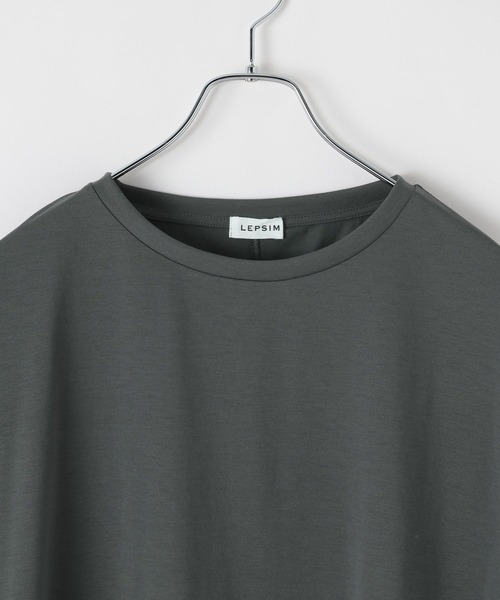 LEPSIM(レプシィム)の「《スグッカワ》ラウンドBIGT 639427【KKfashion紹介アイテム】(Tシャツ/カットソー・レディース・ブラック/ブラウン/オフホワイト/チャコールグレー/オレンジ・FREE)」の11枚目の写真