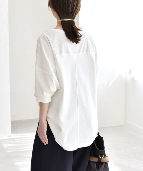 quaranciel(カランシエル)の「quaranciel:〈接触冷感/汗染み防止加工/洗濯機可能〉ドッキング Aライン カットソー(Tシャツ/カットソー・レディース・ホワイト/ブラック・ONE SIZE)」の9枚目の写真