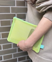 MARK'S（マークス）の「メッシュコレクション マークス フラットポーチ・A5（ポーチ）」