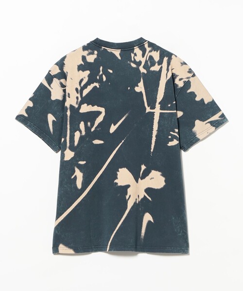 NIKE(ナイキ)の「NIKE / LSE FLORAL PRINT TEE(DARK OBSIDIAN)(Tシャツ/カットソー・メンズ・インディゴブルー・L/M/XL)」の5枚目の写真