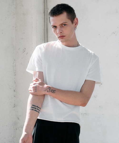Regen Glanz(レーゲングランツ)の「roll-edge essential box T-shirt / ロールエッジエッセンシャルボックスTシャツ(Tシャツ/カットソー・メンズ・ブラック/ライトホワイト/チャコールグレー・LARGE/MEDIUM/SMALL)」の4枚目の写真