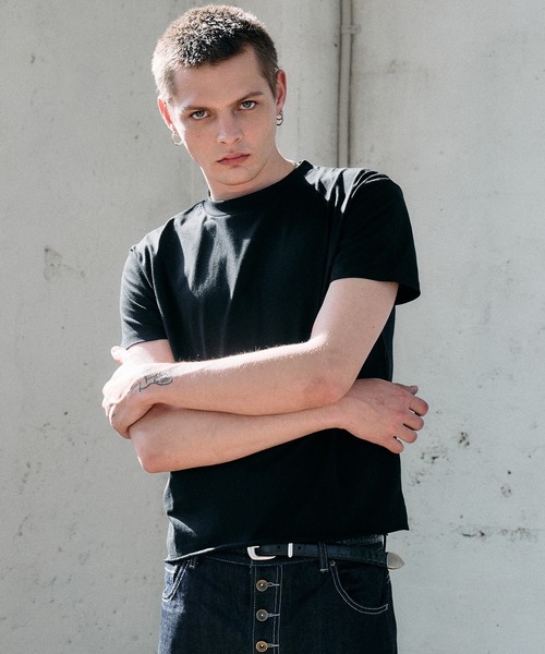 Regen Glanz(レーゲングランツ)の「roll-edge essential box T-shirt / ロールエッジエッセンシャルボックスTシャツ(Tシャツ/カットソー・メンズ・ブラック/ライトホワイト/チャコールグレー・LARGE/MEDIUM/SMALL)」の11枚目の写真