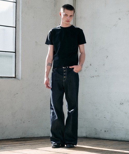 Regen Glanz(レーゲングランツ)の「roll-edge essential box T-shirt / ロールエッジエッセンシャルボックスTシャツ(Tシャツ/カットソー・メンズ・ブラック/ライトホワイト/チャコールグレー・LARGE/MEDIUM/SMALL)」の20枚目の写真