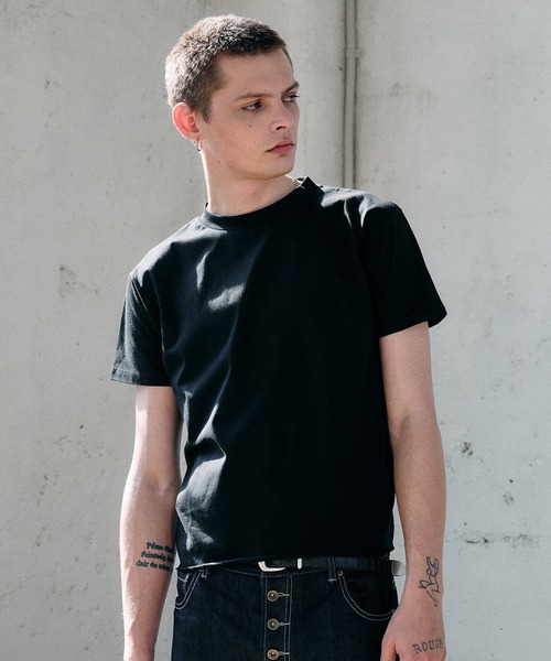 Regen Glanz(レーゲングランツ)の「roll-edge essential box T-shirt / ロールエッジエッセンシャルボックスTシャツ(Tシャツ/カットソー・メンズ・ブラック/ライトホワイト/チャコールグレー・LARGE/MEDIUM/SMALL)」の14枚目の写真