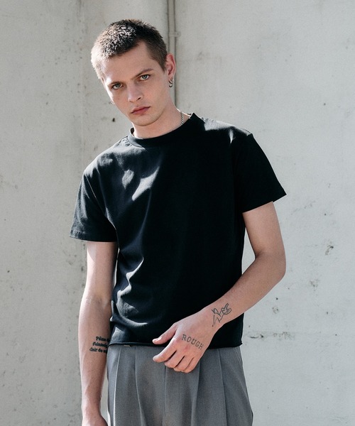 Regen Glanz(レーゲングランツ)の「roll-edge essential box T-shirt / ロールエッジエッセンシャルボックスTシャツ(Tシャツ/カットソー・メンズ・ブラック/ライトホワイト/チャコールグレー・LARGE/MEDIUM/SMALL)」の17枚目の写真