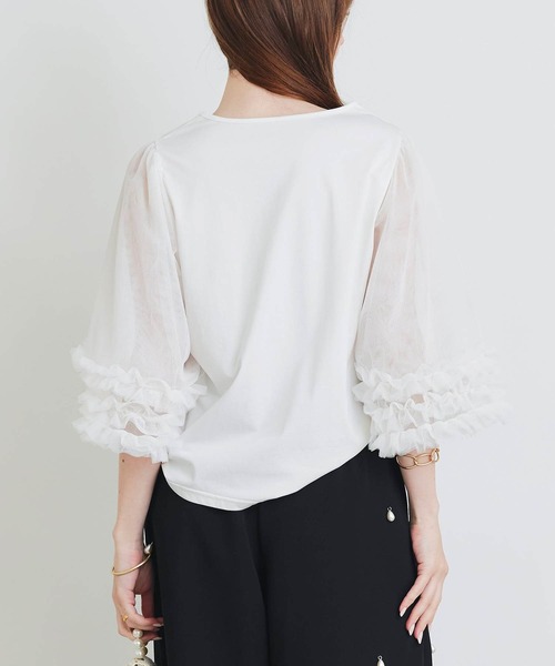 PICCIN PERLA(ピッチンペルラ)の「ギャザーチュールプルオーバー(Tシャツ/カットソー・レディース・オフホワイト/ブラック・M)」の16枚目の写真