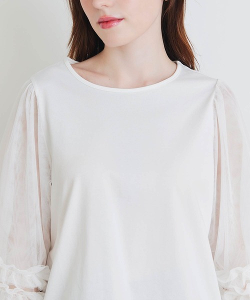 PICCIN PERLA(ピッチンペルラ)の「ギャザーチュールプルオーバー(Tシャツ/カットソー・レディース・オフホワイト/ブラック・M)」の7枚目の写真