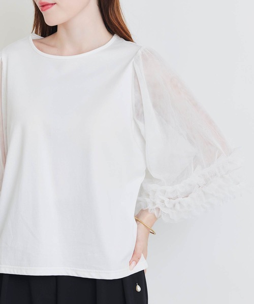 PICCIN PERLA(ピッチンペルラ)の「ギャザーチュールプルオーバー(Tシャツ/カットソー・レディース・オフホワイト/ブラック・M)」の6枚目の写真