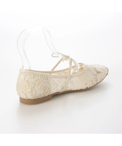Launa lea(ラウナレア)の「【26春夏】フラワーチュールバレエシューズ(B7612A)(バレエシューズ・レディース・モカ/アイボリー/ブラック・22.0cm/22.5cm/24.0cm/23.0cm/24.5cm/23.5cm/25.0cm)」の13枚目の写真