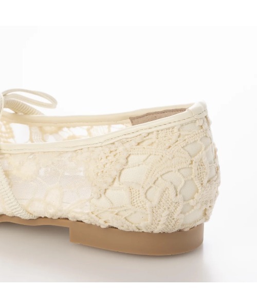 Launa lea(ラウナレア)の「【26春夏】フラワーチュールバレエシューズ(B7612A)(バレエシューズ・レディース・モカ/アイボリー/ブラック・22.0cm/22.5cm/24.0cm/23.0cm/24.5cm/23.5cm/25.0cm)」の15枚目の写真