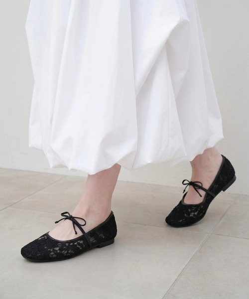 Launa lea(ラウナレア)の「【26春夏】フラワーチュールバレエシューズ(B7612A)(バレエシューズ・レディース・モカ/アイボリー/ブラック・22.0cm/22.5cm/24.0cm/23.0cm/24.5cm/23.5cm/25.0cm)」の18枚目の写真