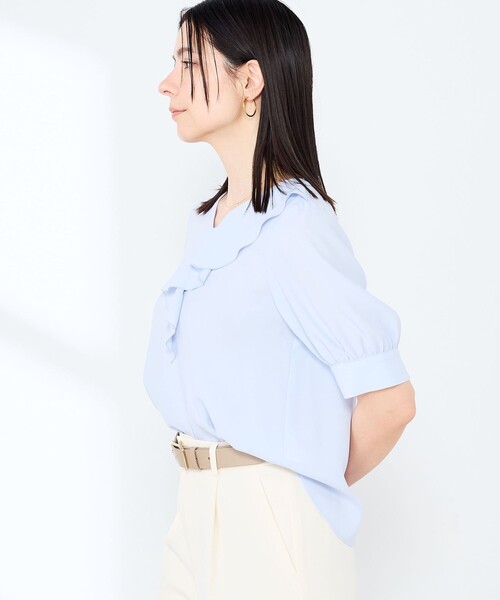 NOLLEY’S Sophi(ノーリーズソフィ)の「ウォッシャブルジョーゼットアシメラッフルブラウス(シャツ/ブラウス・レディース・オリーブ/サックスブルー/オフホワイト・38/36)」の19枚目の写真