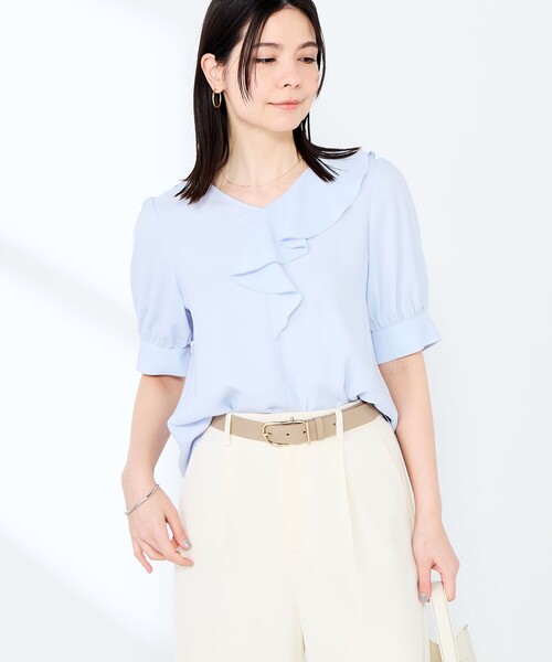 NOLLEY’S Sophi(ノーリーズソフィ)の「ウォッシャブルジョーゼットアシメラッフルブラウス(シャツ/ブラウス・レディース・オリーブ/サックスブルー/オフホワイト・38/36)」の21枚目の写真