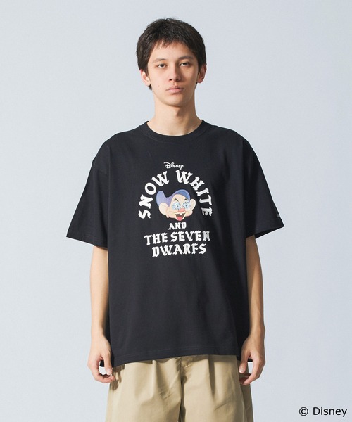 Disney（ディズニー）の「Snow White / Dwafs S/S TEE（Tシャツ/カットソー・メンズ・イエロー/ブラック/ホワイト・M/XL/L）」の3枚目の写真