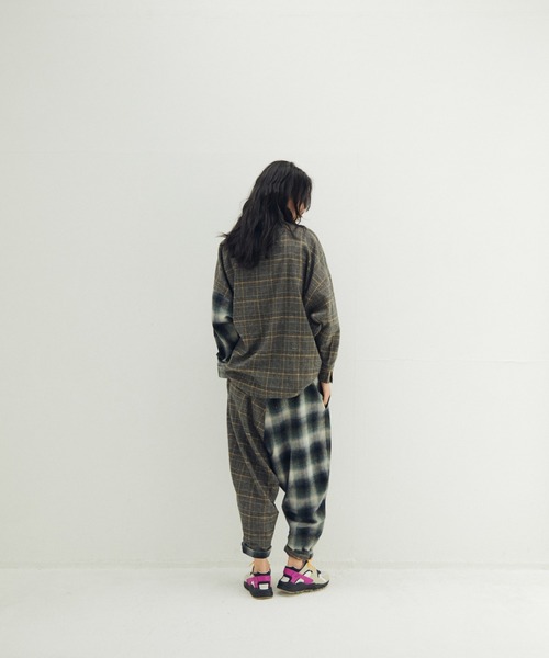 STOF(ストフ)の「STOF/ストフ/Half flannel check big shirt(シャツ/ブラウス・メンズ・グレー/ブルー・S/M)」の5枚目の写真