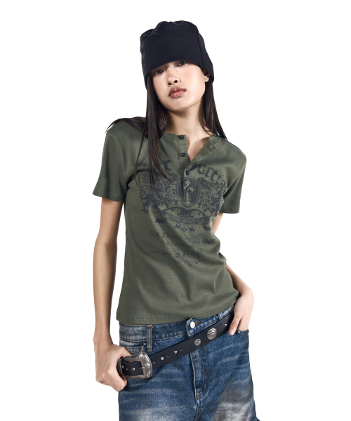 AAKAM（アーカム）の「Shield Henry Neck Half Top (Khaki)（Tシャツ/カットソー・レディース・その他・1/2/3）」の7枚目の写真