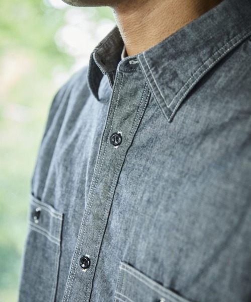 orSlow(オアスロウ)の「【orSlow】RELAX FIT BLACK CHAMBRAY WORK SHIRT(シャツ/ブラウス・メンズ・ブラック・L/M)」の2枚目の写真