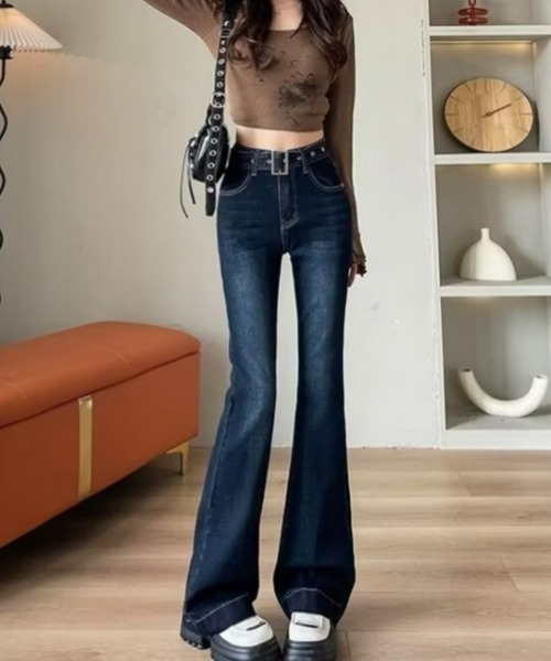 REBALANCE(リバランス)の「フレアデニムパンツ(デニムパンツ・レディース・A・X-LARGE/LARGE/MEDIUM)」の1枚目の写真