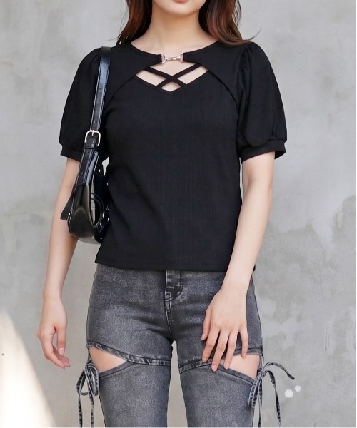 FUN(ファン)の「ビットクロスプルオーバー(Tシャツ/カットソー・レディース・ブラック/アイボリー/サックスブルー/ピンク・FREE)」の3枚目の写真