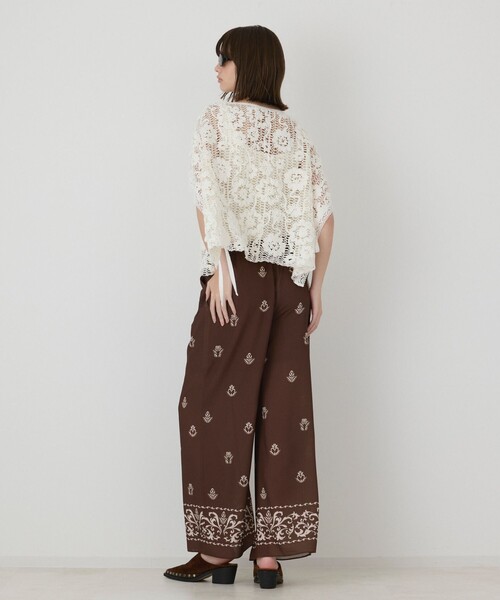 GRACE CONTINENTAL(グレースコンチネンタル)の「キカプリントイージーパンツ(その他パンツ・レディース・ブラウン/ブラック・36)」の5枚目の写真