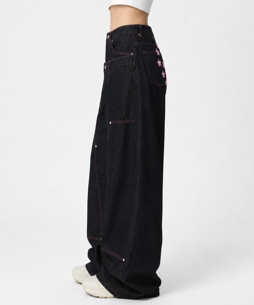 mushwear(マッシュウェア)の「ピンクステッチデニムパンツ(デニムパンツ・メンズ・ブラック・SMALL/MEDIUM/LARGE)」の2枚目の写真