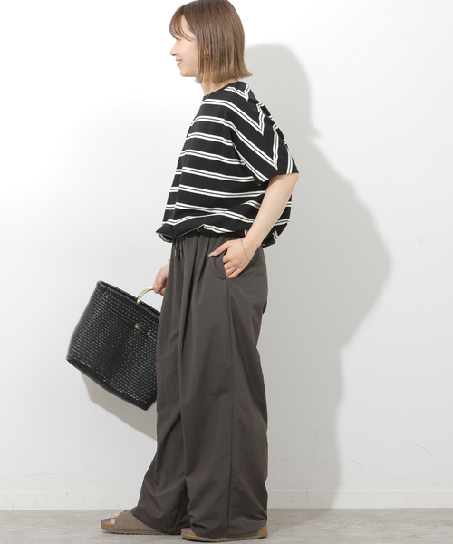 JOURNAL STANDARD relume(ジャーナルスタンダード レリューム)の「接触冷感 / UVカット / 撥水 / ナイロンワイドパンツ(その他パンツ・レディース・チャコールグレー/ボルドー/ピンク/ブラウン・38/36)」の6枚目の写真
