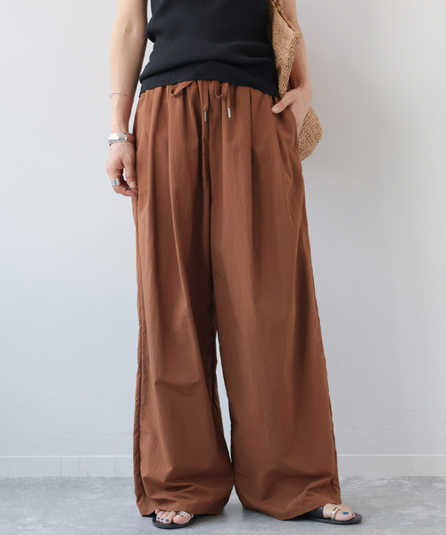 JOURNAL STANDARD relume(ジャーナルスタンダード レリューム)の「接触冷感 / UVカット / 撥水 / ナイロンワイドパンツ(その他パンツ・レディース・チャコールグレー/ボルドー/ピンク/ブラウン・38/36)」の14枚目の写真