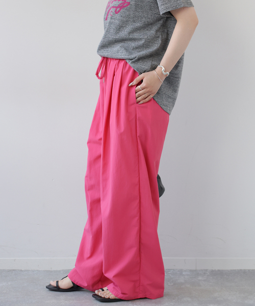 JOURNAL STANDARD relume(ジャーナルスタンダード レリューム)の「接触冷感 / UVカット / 撥水 / ナイロンワイドパンツ(その他パンツ・レディース・チャコールグレー/ボルドー/ピンク/ブラウン・38/36)」の21枚目の写真