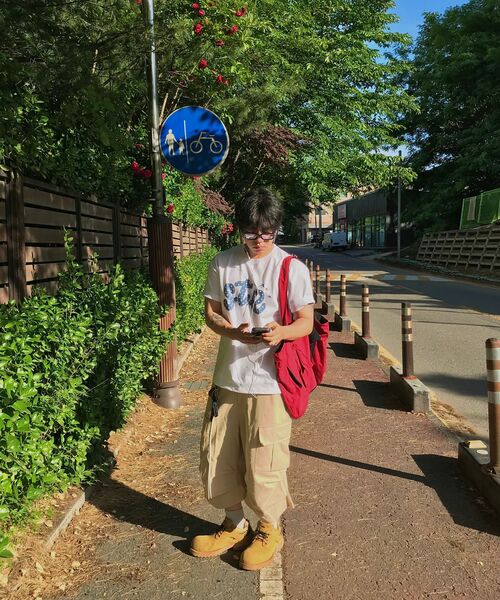 S'EST(エスイーエスティー)の「Ste Star T-shirts White(Tシャツ/カットソー・メンズ・ホワイト・SMALL/MEDIUM/LARGE)」の6枚目の写真