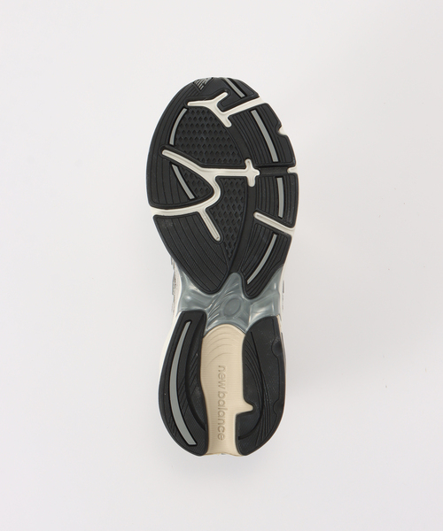 NEW BALANCE（ニューバランス）の「NEW BALANCE/ニューバランス スニーカー U201011N ABZOB2010（スニーカー・レディース・グレー・25.5cm/25cm/24.5cm/24cm/23.5cm/23cm）」の2枚目の写真