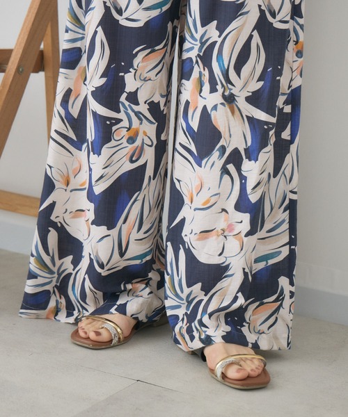KATHARINE ROSS(キャサリンロス)の「プリントセミワイドパンツ(その他パンツ・レディース・イエロー/ネイビー・FREE)」の13枚目の写真