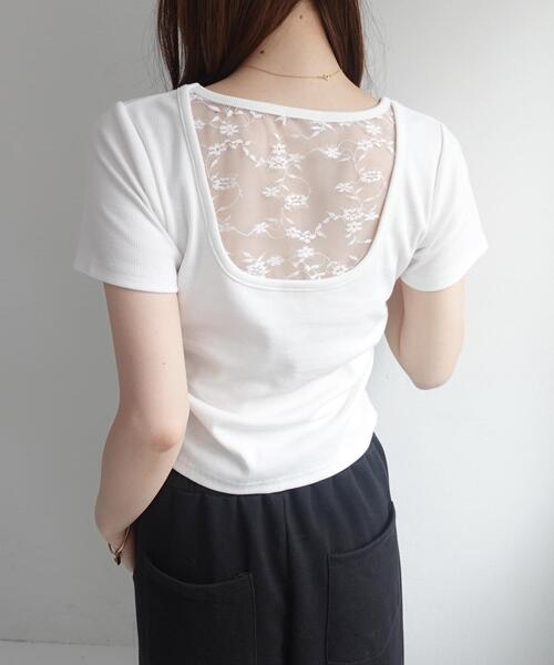 SOELA(ソエラ)の「バックシャンレースTシャツ(Tシャツ/カットソー・レディース・オフホワイト/ブラック・FREE)」の2枚目の写真