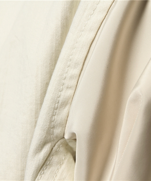 WHO'S WHO gallery(フーズフーギャラリー)の「異素材切替MA-1(ブルゾン・メンズ・アイボリー/グレー・LARGE/MEDIUM)」の5枚目の写真