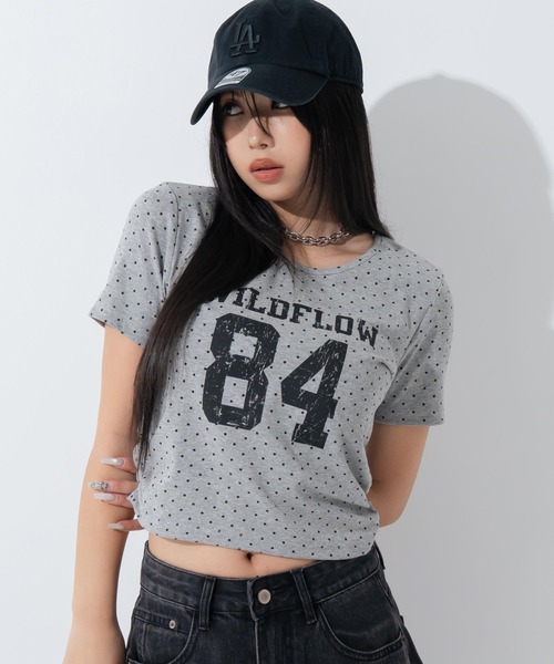 ANAP(アナップ)の「ドット柄 サイドギャザー ナンバリング Tシャツ(Tシャツ/カットソー・レディース・ブラック/オフホワイト/グレー・F)」の17枚目の写真