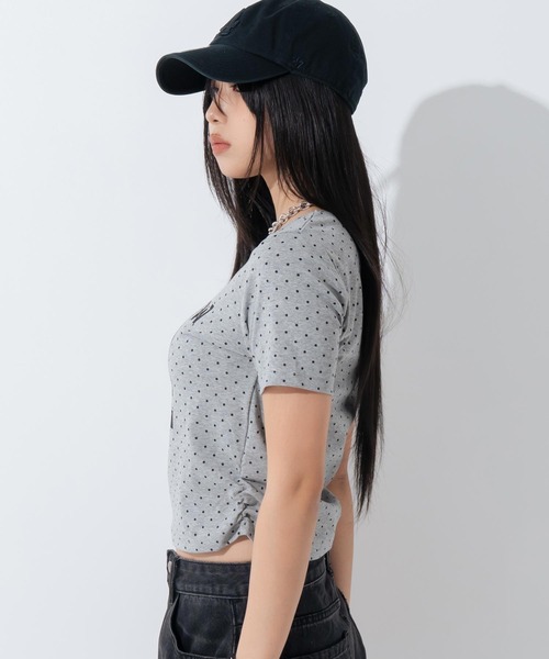 ANAP(アナップ)の「ドット柄 サイドギャザー ナンバリング Tシャツ(Tシャツ/カットソー・レディース・ブラック/オフホワイト/グレー・F)」の20枚目の写真