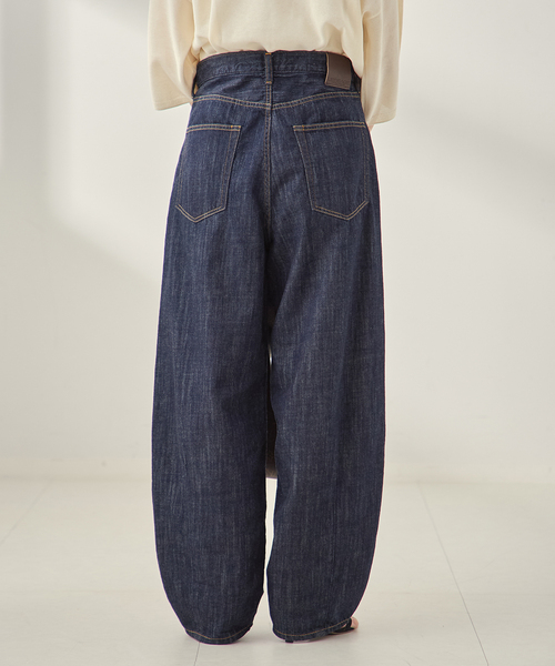 journal standard L'essage(ジャーナルスタンダードレサージュ)の「《追加》8ozデニムバルーンパンツ(デニムパンツ・レディース・ブルー/ネイビー・38/36)」の7枚目の写真