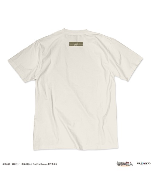 AIR TWOKYO(エアトゥーキョー)の「TVアニメ『進撃の巨人』 シーンイラストTシャツ 4(私は女王様だぞ!)(Tシャツ/カットソー・レディース・ホワイト系その他・SMALL/X-LARGE/LARGE/MEDIUM/XX-LARGE)」の6枚目の写真