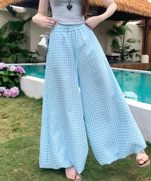 AMAJI（アマジ）の「チェック柄 バルーン ワイドパンツ（その他パンツ・レディース・イエロー/ライトピンク/ライトブルー/ブラック/レッド・LARGE/X-LARGE/XX-LARGE）」の11枚目の写真