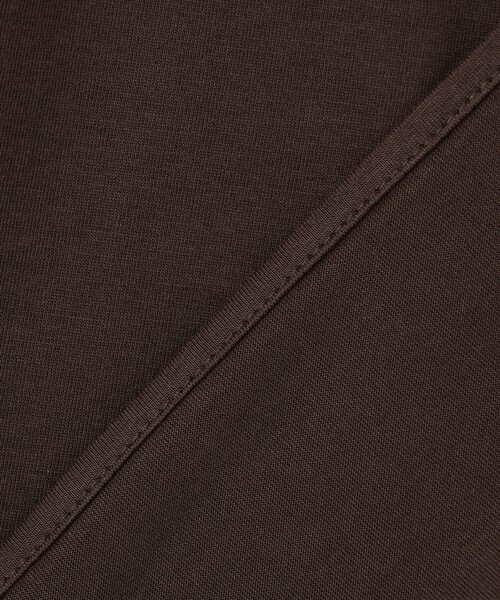 UNFILO(アンフィーロ)の「ティアード Tシャツ(Tシャツ/カットソー・レディース・ブラック系/ホワイト系/ダークブラウン系・X-LARGE)」の13枚目の写真