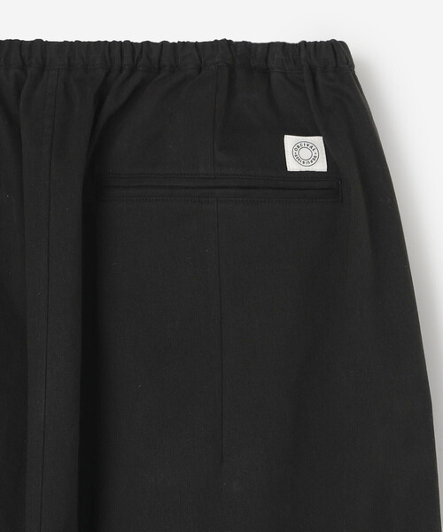 ORCIVAL(オーシバル)の「ORCIVAL | コットンナイロン ワイドイージーパンツ MEN(その他パンツ・メンズ・モカ/ブラック・3/5/4)」の16枚目の写真