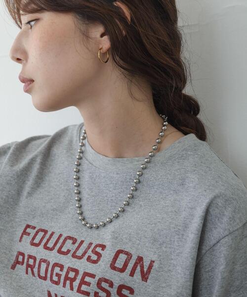 URBAN RESEARCH Sonny Label（アーバンリサーチサニーレーベル）の「ステンレスラージボールチェーンネックレス（ネックレス・レディース・ゴールド/シルバー・ONE）」の3枚目の写真