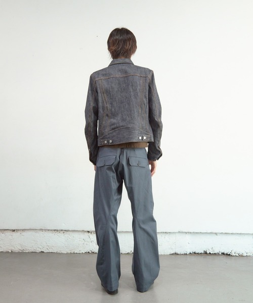 NVRFRGT（ネヴァーフォーゲット）の「DENIM TRUCKER JACKET/トラッカージャケットレーシングウェア/カッティング/デニム/NVRFRGT（デニムジャケット・メンズ・インディゴブルー・3/2）」の2枚目の写真