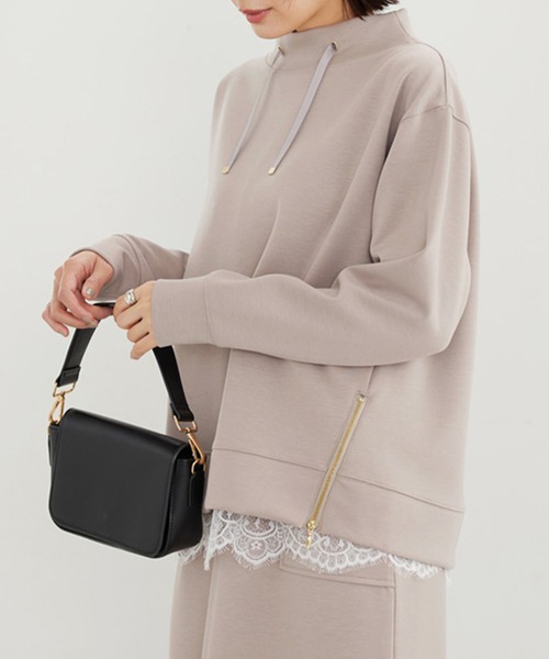 BELLUNA PLUS(ベルーナ)の「もっちりん裾ジッププルオーバー(Tシャツ/カットソー・レディース・グレイッシュベージュ/ブルー/ブラウン/ワイン・MEDIUM/LARGE/X-LARGE)」の7枚目の写真