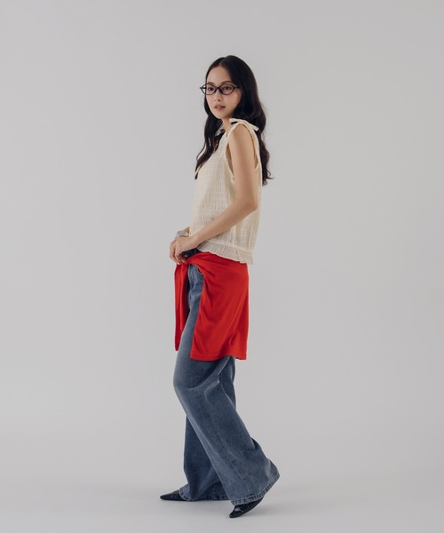 MUHET（ミュエータ）の「shirring sleeveless ribbon blouse / ノースリーブシャーリングリボンブラウス（シャツ/ブラウス・レディース・ライトグリーン/アイボリー/ブラック・FREE）」の12枚目の写真