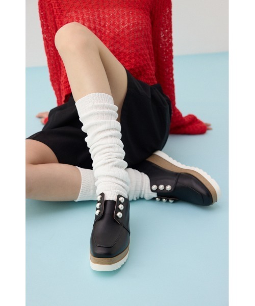 STACCATO（スタッカート）の「【再入荷】メイジーパールプラットフォーム（スニーカー・レディース・シルバー/ブラック・23cm/22.5cm/23.5cm/24cm/24.5cm）」の3枚目の写真