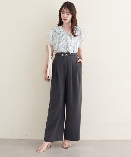 natural couture(ナチュラルクチュール)の「【sherbet line】接触冷感ベルト付きタック入りパンツ(その他パンツ・レディース・ブラウン/アイボリー/チャコールグレー・FREE)」の21枚目の写真