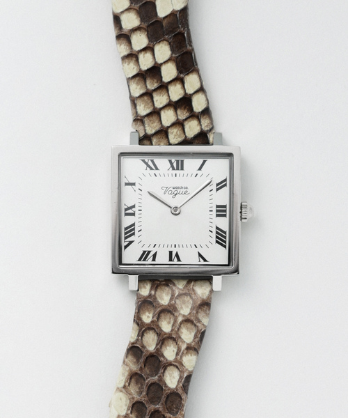 VAGUE WATCH CO.(ヴォーグウォッチカンパニー)の「VAGUE WATCH CO. Carre 25mm heavy wavy SS(アナログ腕時計・レディース・シルバー・FREE)」の2枚目の写真