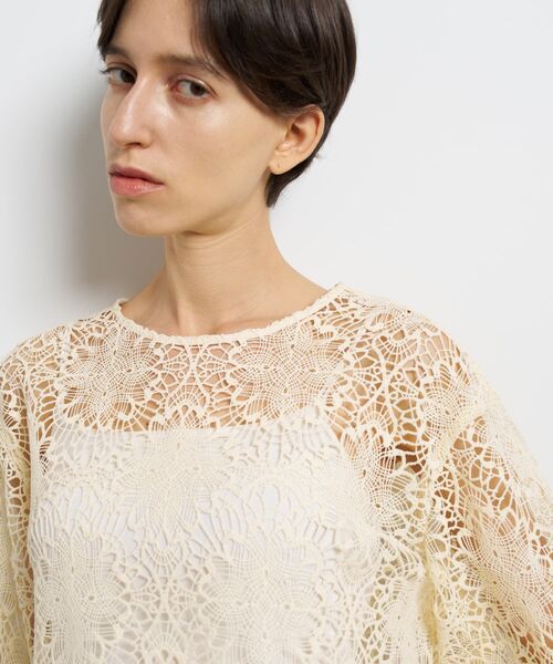 LANVIN en Bleu（ランバンオンブルー）の「2wayラインフラワーレースブラウス（シャツ/ブラウス・レディース・イエロー/ブラック・38）」の10枚目の写真
